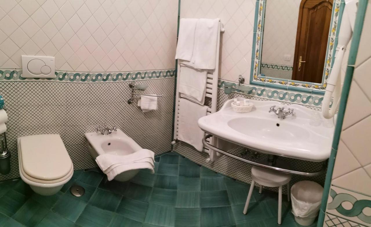Hotel Dimora Fornillo Позітано Екстер'єр фото